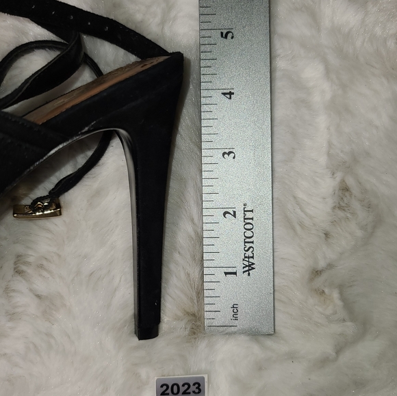 Black Vince Camuto Black Sandal sz 9M - Picture 5 of 7